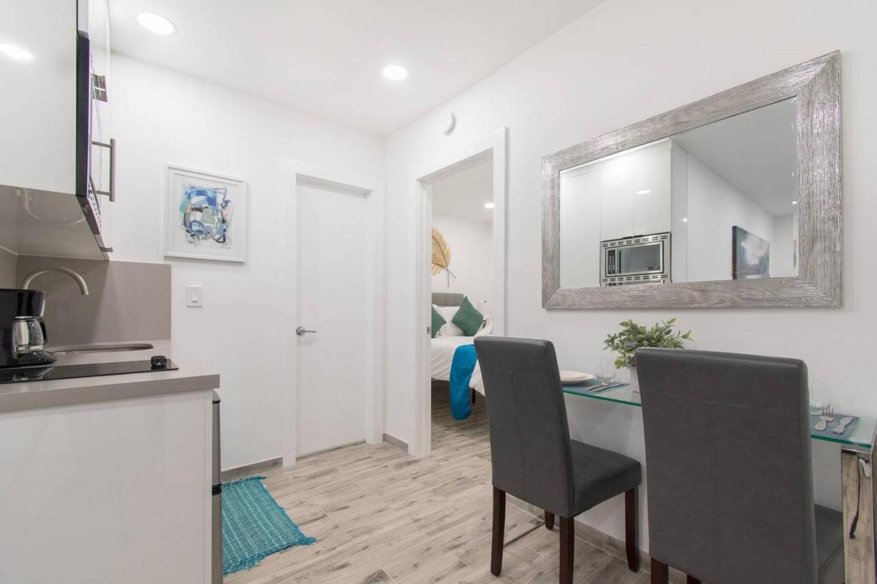Newly Renovated 1 Bedroom Apt Designer Unit # 3 데이니아 비치 외부 사진